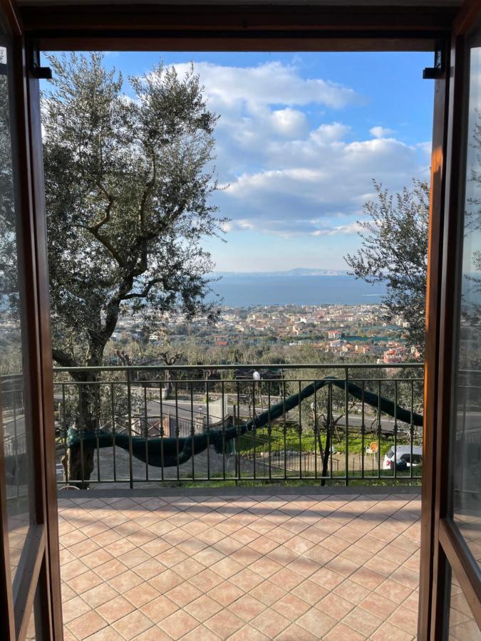 Sky View Villa Piano di Sorrento Exteriör bild