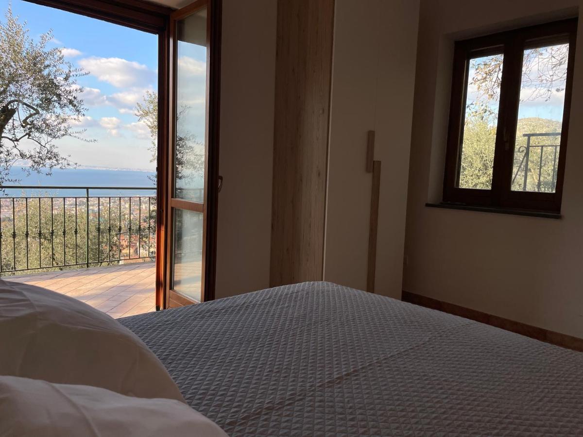 Sky View Villa Piano di Sorrento Exteriör bild