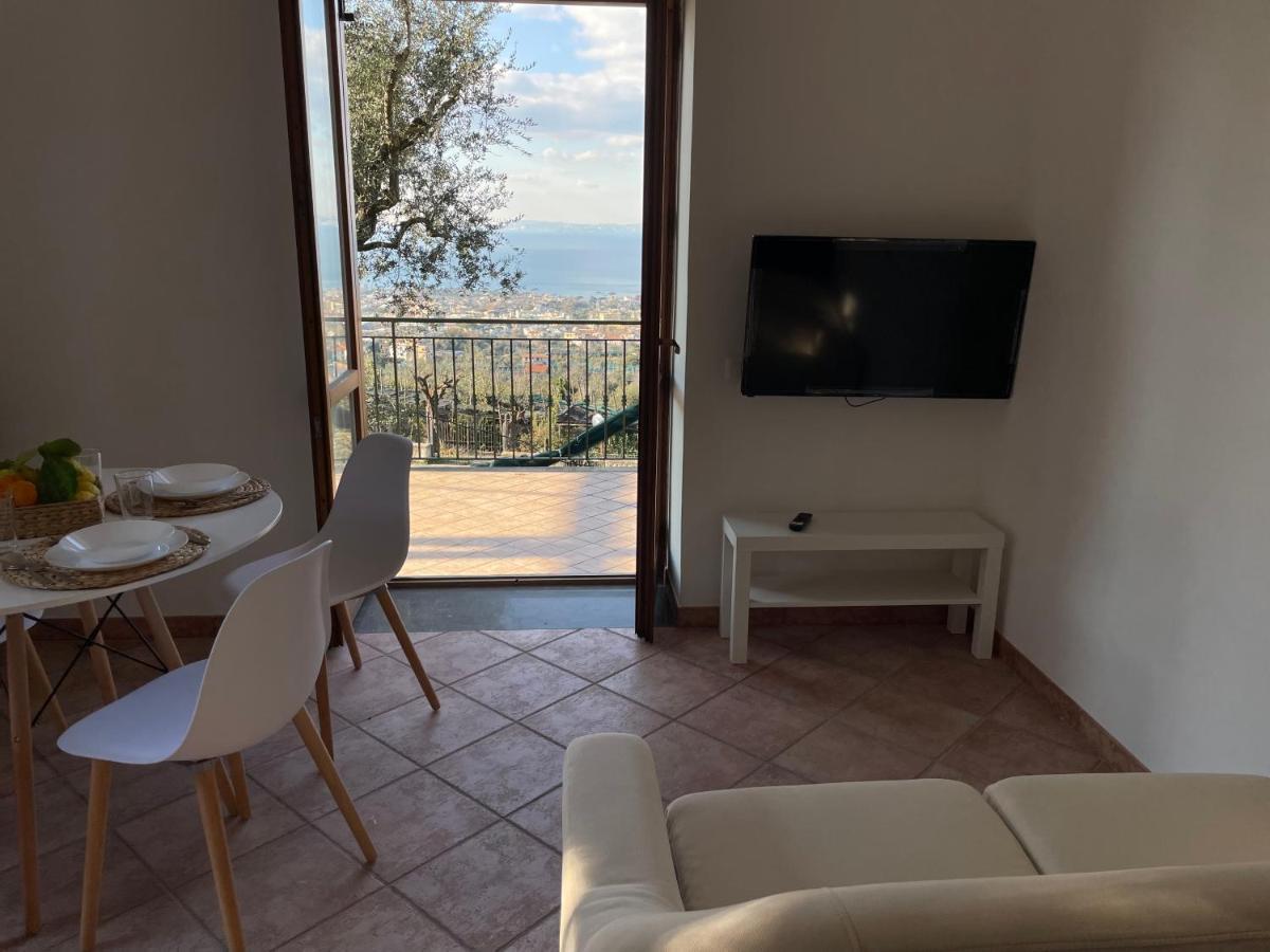 Sky View Villa Piano di Sorrento Exteriör bild