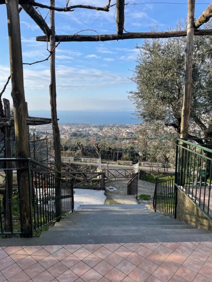 Sky View Villa Piano di Sorrento Exteriör bild