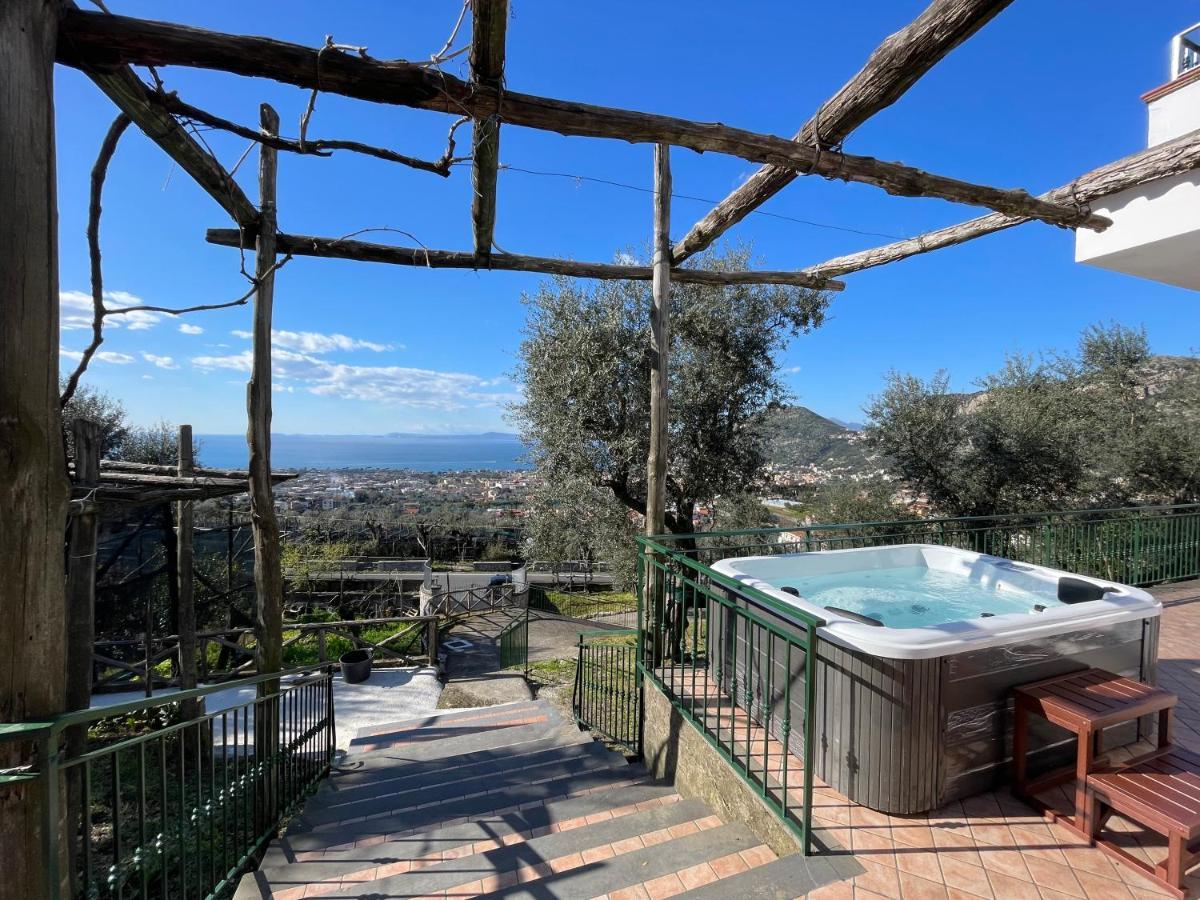 Sky View Villa Piano di Sorrento Exteriör bild